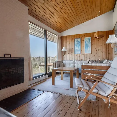 Magnificent House With Splendid View To The Sea 別荘 *