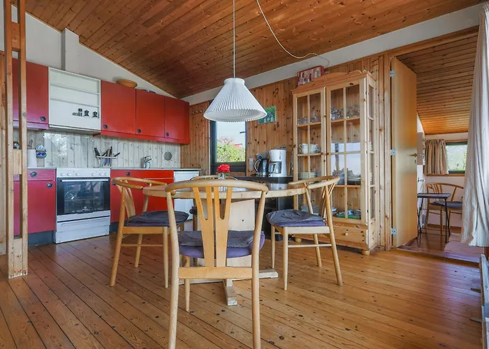 Feriehus Magnificent House With Splendid View To The Sea *